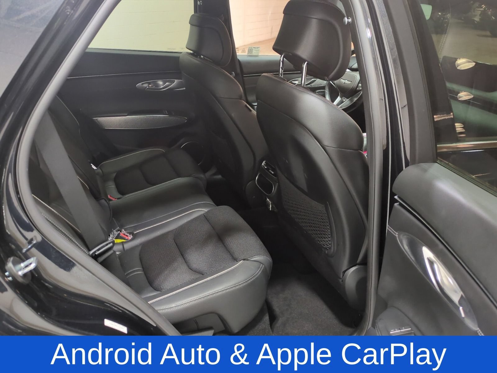 Certified 2025 Genesis GV70 3.5T Sport AWD/4WD image 11