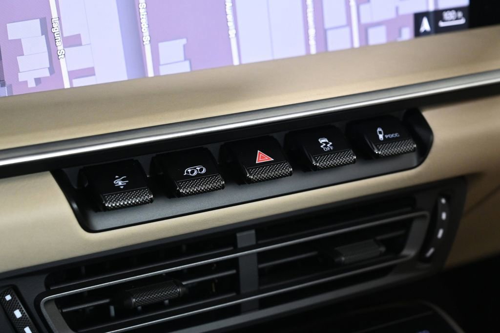 Certified 2021 Porsche 911 Targa 4S image 23