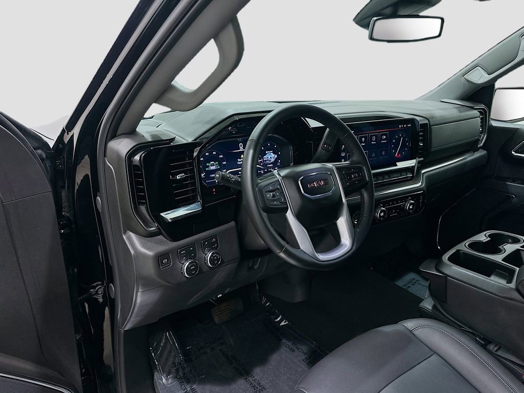 Used 2024 GMC Sierra 1500 SLT w/ X31 Off-Road Package AWD/4WD image 9