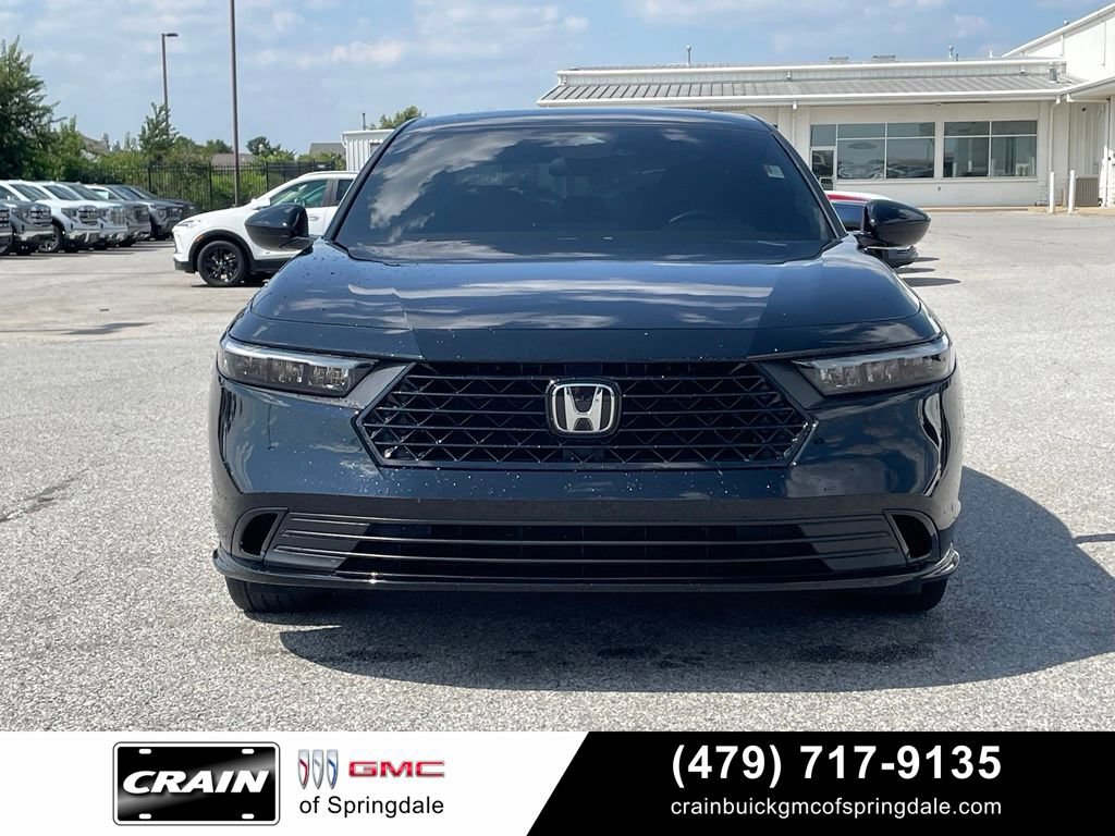 Used 2025 Honda Accord Sport image 2