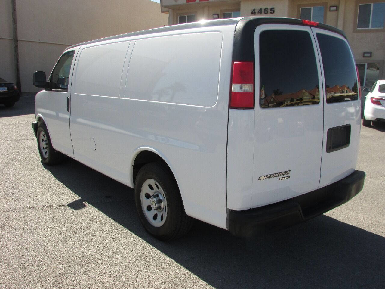 Used 2012 Chevrolet Express 1500 image 5