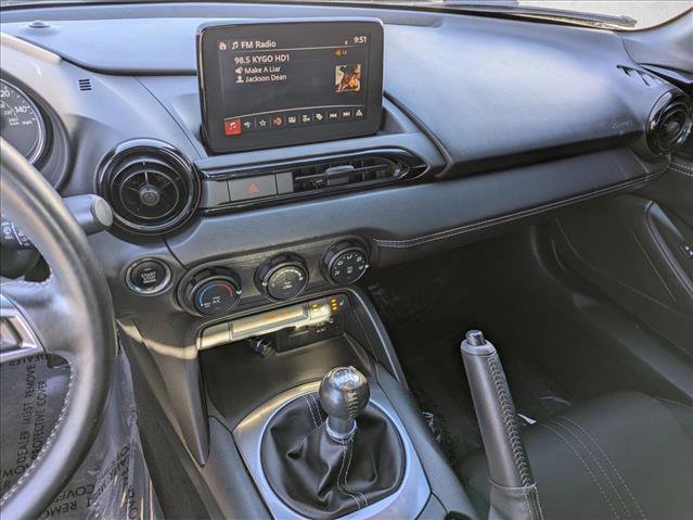 Used 2021 MAZDA MX-5 Miata Club image 11