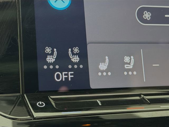 Used 2024 Volkswagen Atlas Cross Sport SE image 21