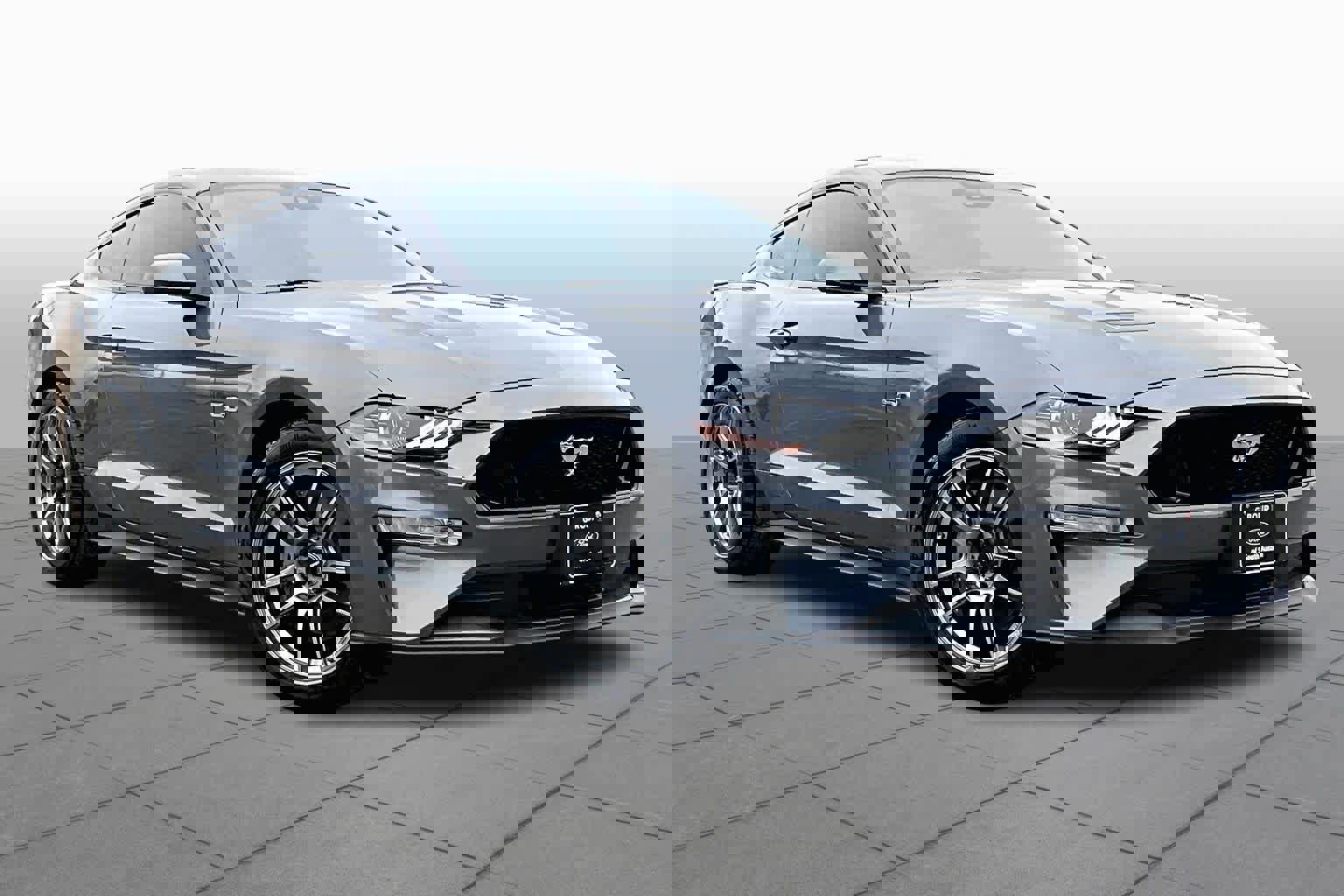 Used 2023 Ford Mustang GT Premium image 4