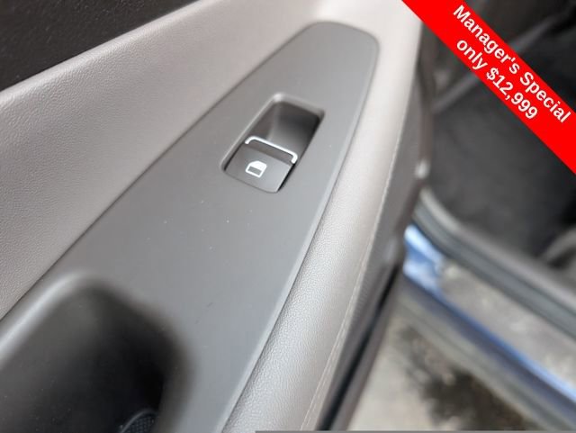 Used 2020 Hyundai Santa Fe SEL image 11