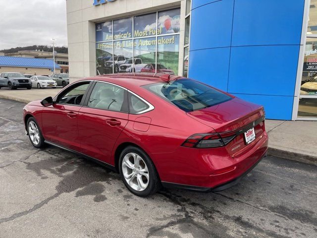 Used 2023 Honda Accord LX image 3