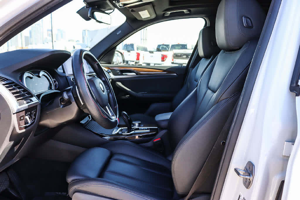 Used 2019 BMW X3 sDrive30i w/ Convenience Package RWD image 16