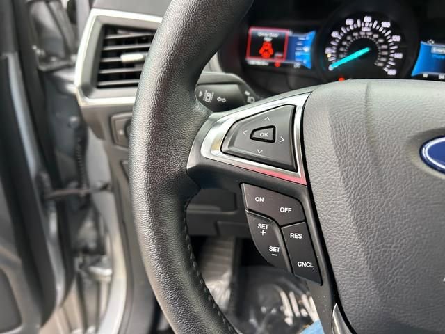 Used 2024 Ford Edge Titanium AWD/4WD image 19