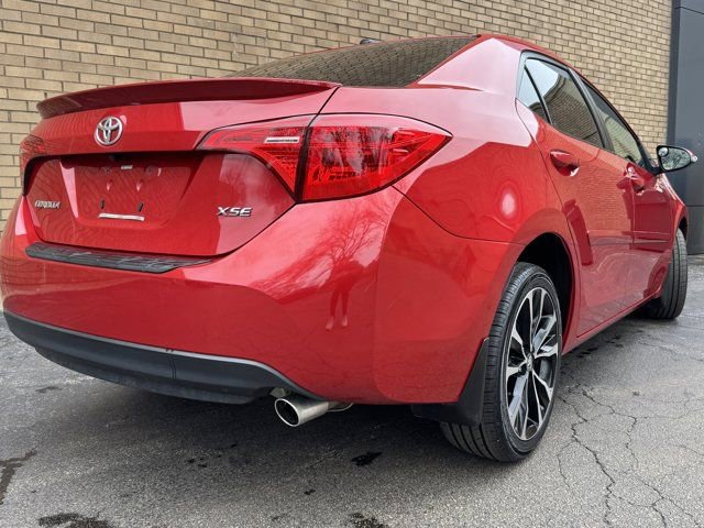 Used 2018 Toyota Corolla XSE image 22