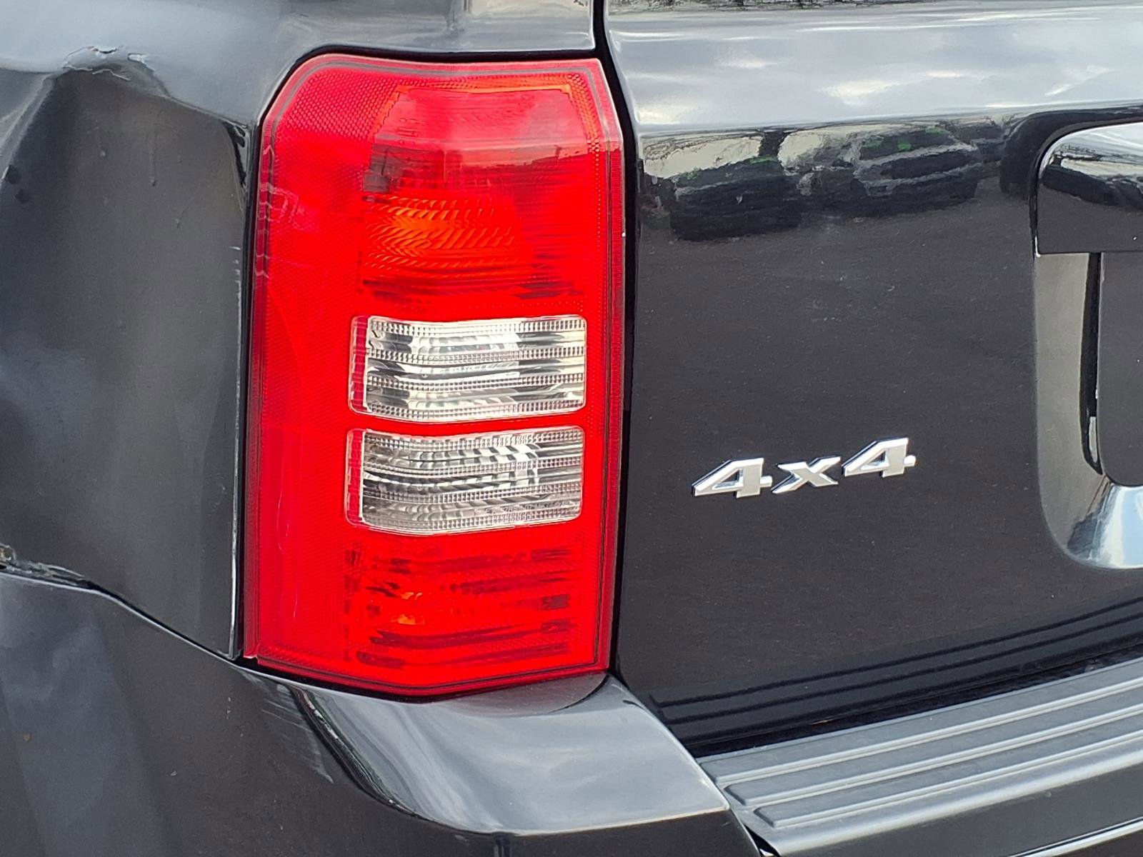 Used 2015 Jeep Patriot Sport w/ Power Value Group image 18