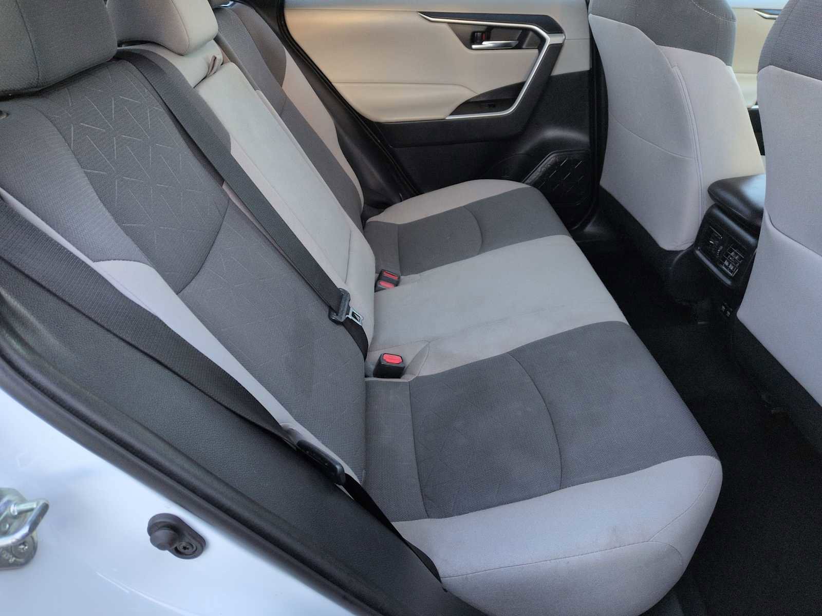 Used 2019 Toyota RAV4 XLE w/ All Weather Liner Package image 17