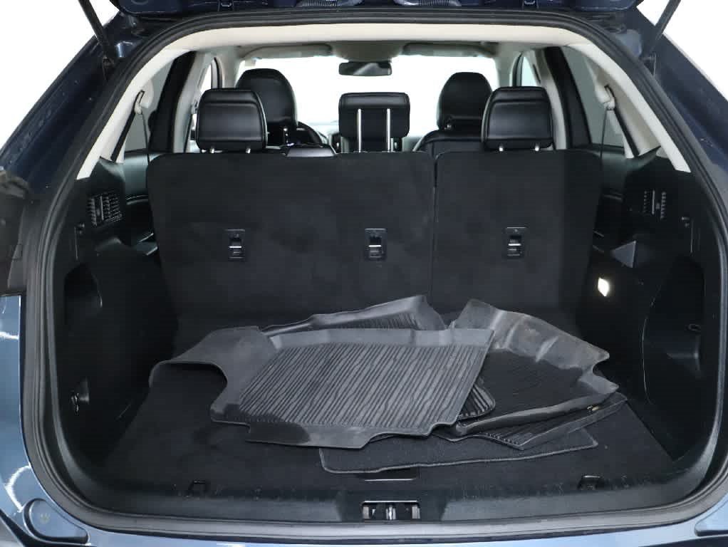 Used 2019 Ford Edge SEL w/ Equipment Group 201A AWD/4WD image 29