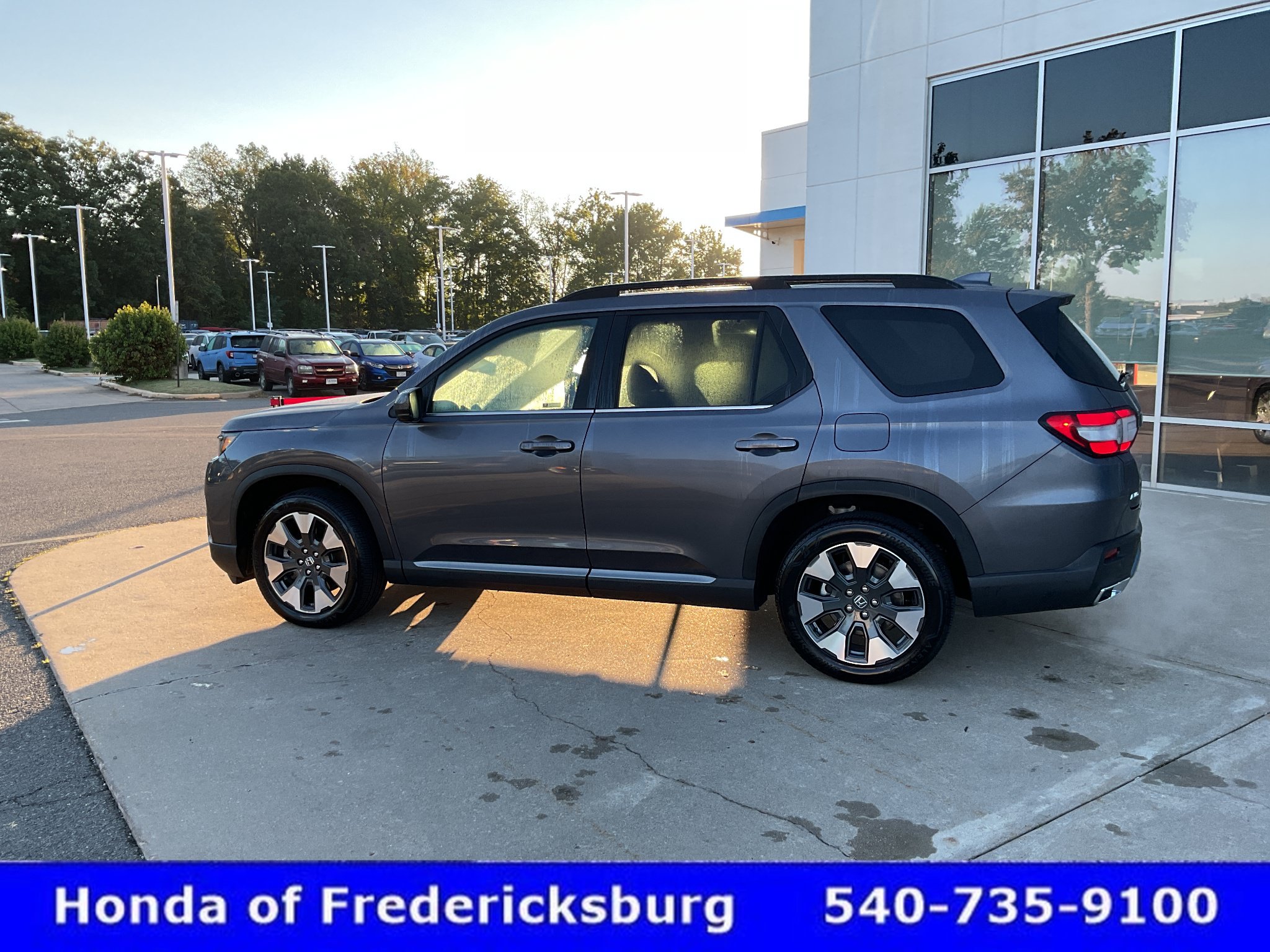 Used 2026 Honda Pilot Elite image 3