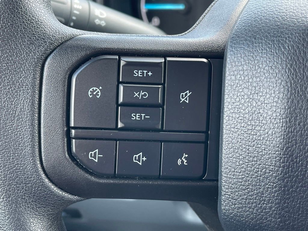 Used 2024 Ford F250 XLT image 8