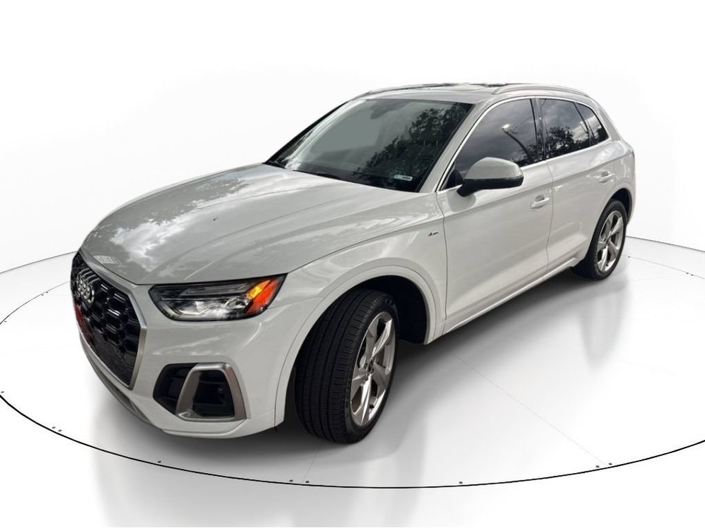 Used 2022 Audi Q5 2.0T Premium Plus AWD/4WD image 3