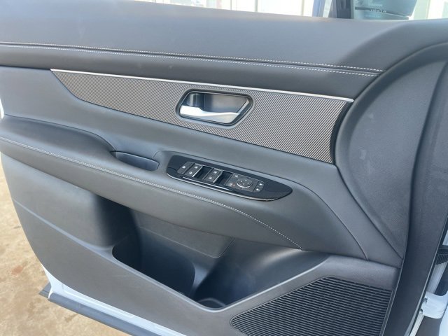 New 2025 Nissan Murano SV image 6