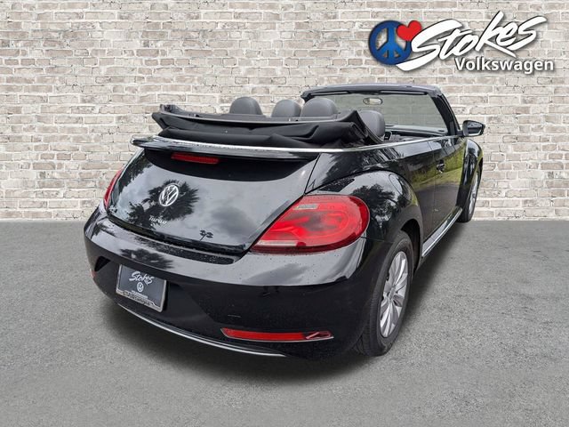 Used 2019 Volkswagen Beetle 2.0T S FWD image 4