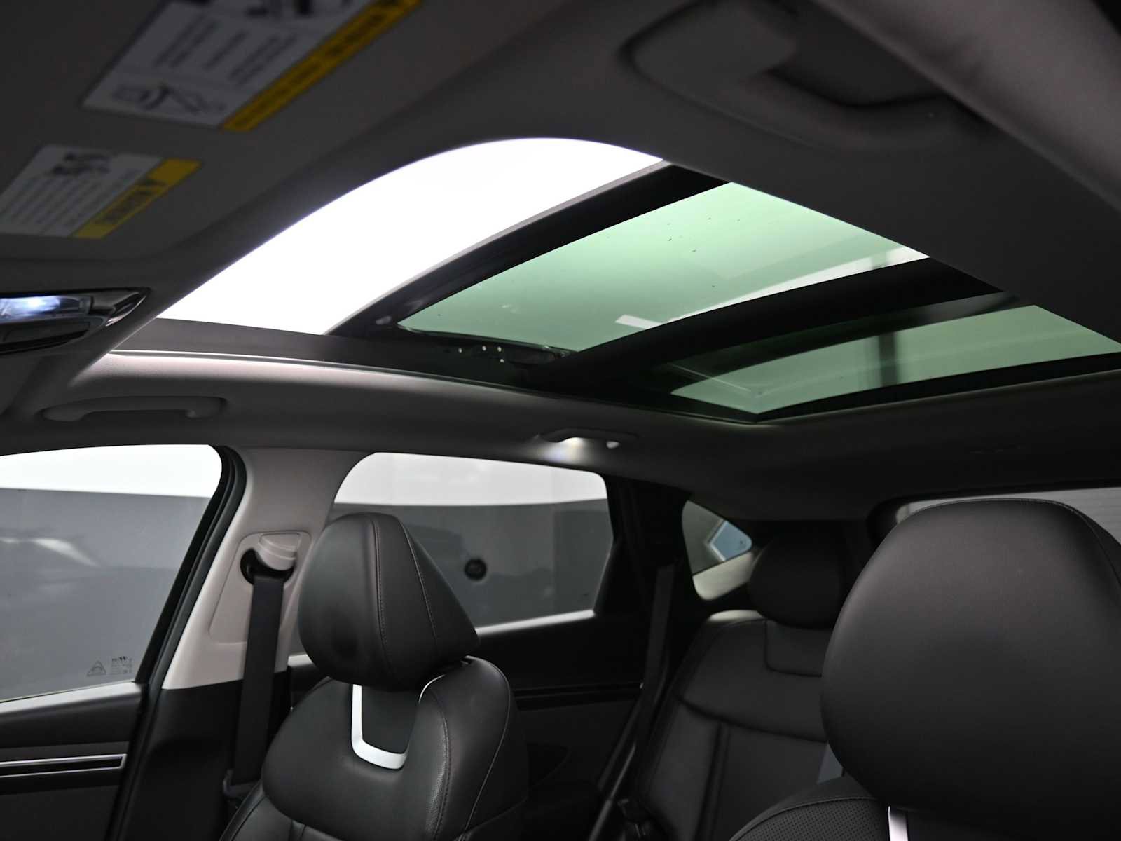 Used 2023 Hyundai Tucson Limited w/ Cargo Package image 22