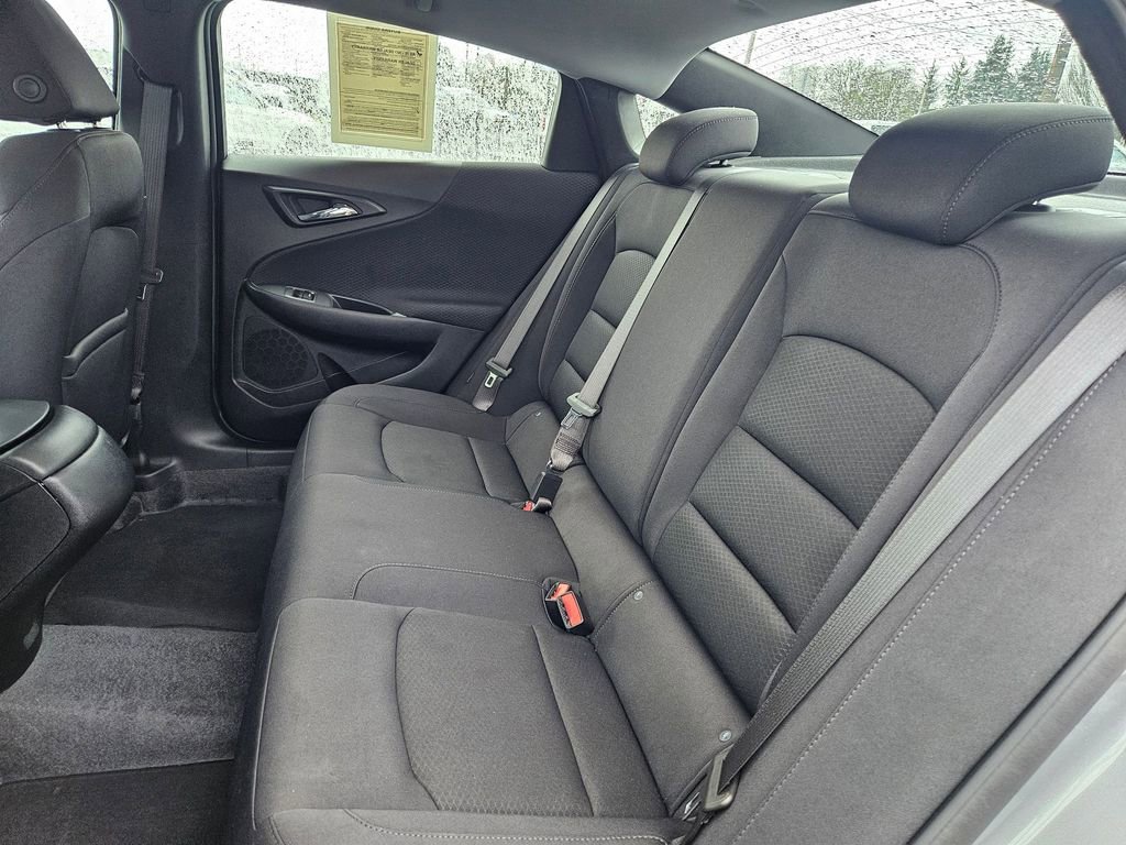 Certified 2025 Chevrolet Malibu LS image 27