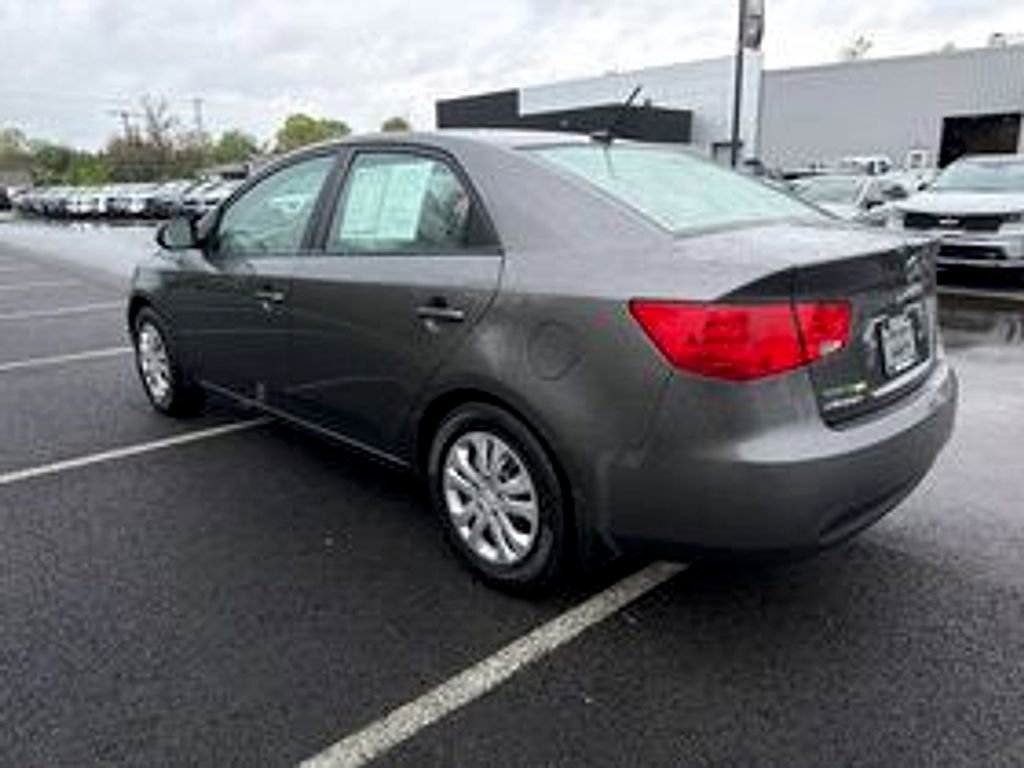 Used 2013 Kia Forte EX w/ Fuel Economy Pkg FWD image 5
