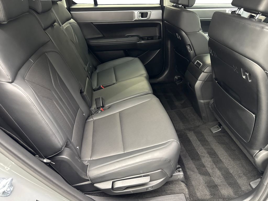 Used 2026 Hyundai Santa Fe SEL AWD/4WD image 42