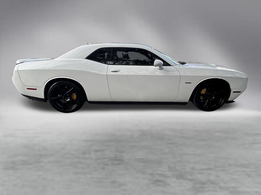 Used 2016 Dodge Challenger R/T Plus RWD image 3