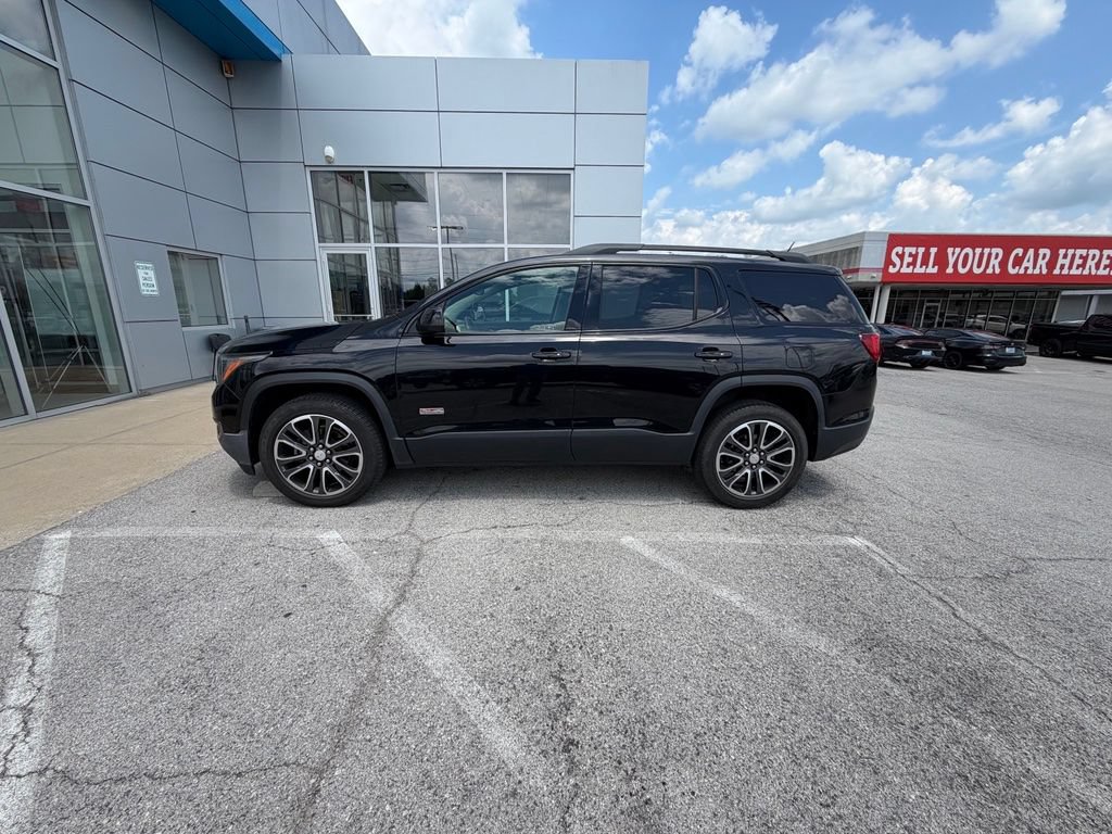 Used 2019 GMC Acadia SLT AWD/4WD image 2