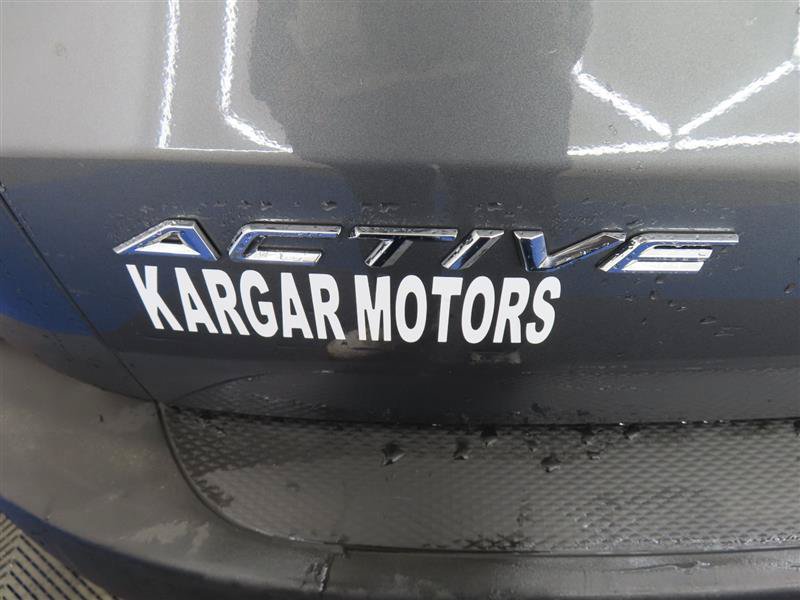 Used 2025 Ford Escape Active AWD/4WD image 13