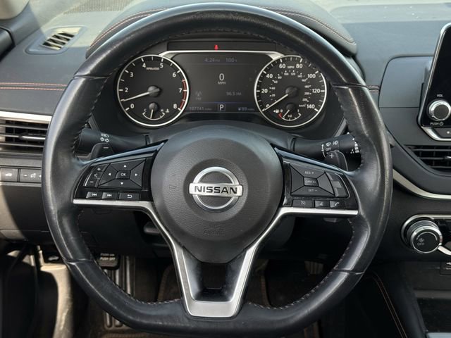 Used 2019 Nissan Altima 2.5 SR w/ SR Premium Package FWD image 11