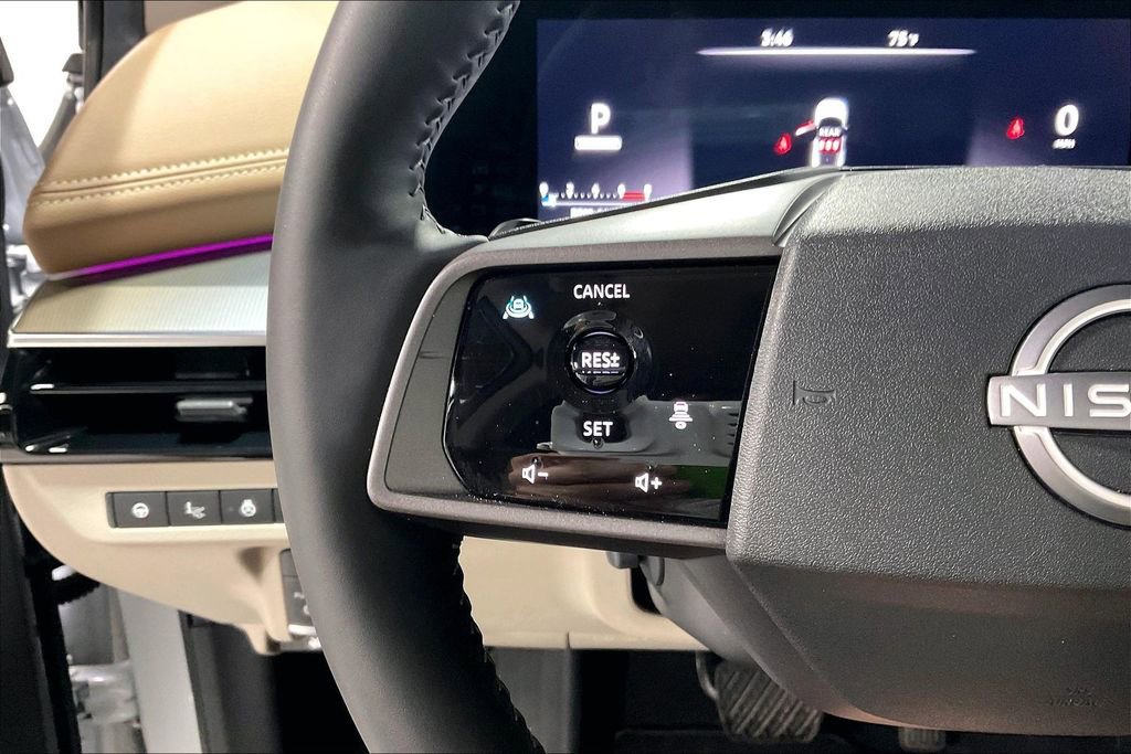 Used 2025 Nissan Murano Platinum w/ Cargo Package image 24