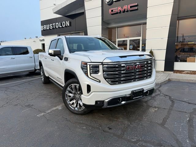 Used 2023 GMC Sierra 1500 Denali w/ Denali Reserve Package image 4