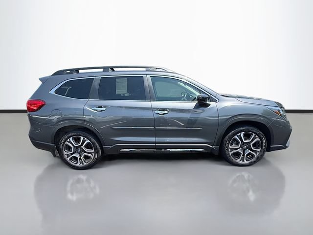 Used 2024 Subaru Ascent Touring AWD/4WD image 8