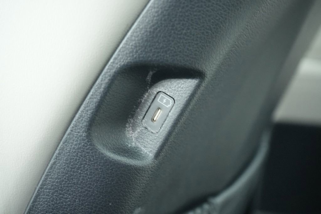 Used 2025 Hyundai Palisade Calligraphy image 24