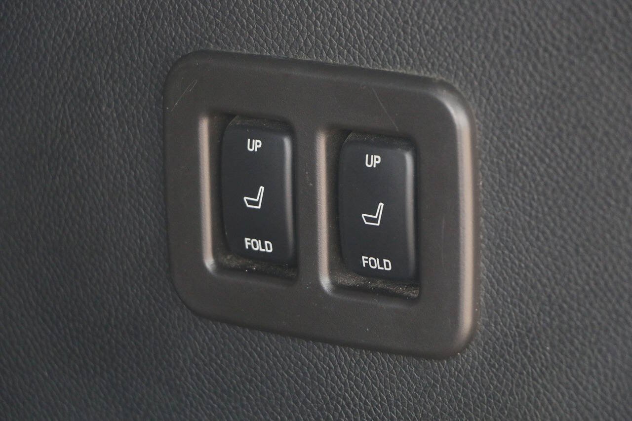 Used 2013 Ford Expedition EL King Ranch AWD/4WD image 13
