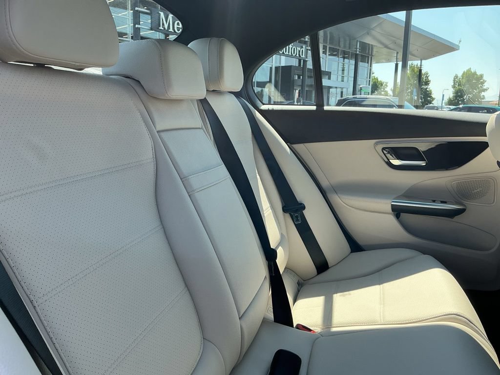 New 2026 Mercedes-Benz C 300 4MATIC Sedan image 19