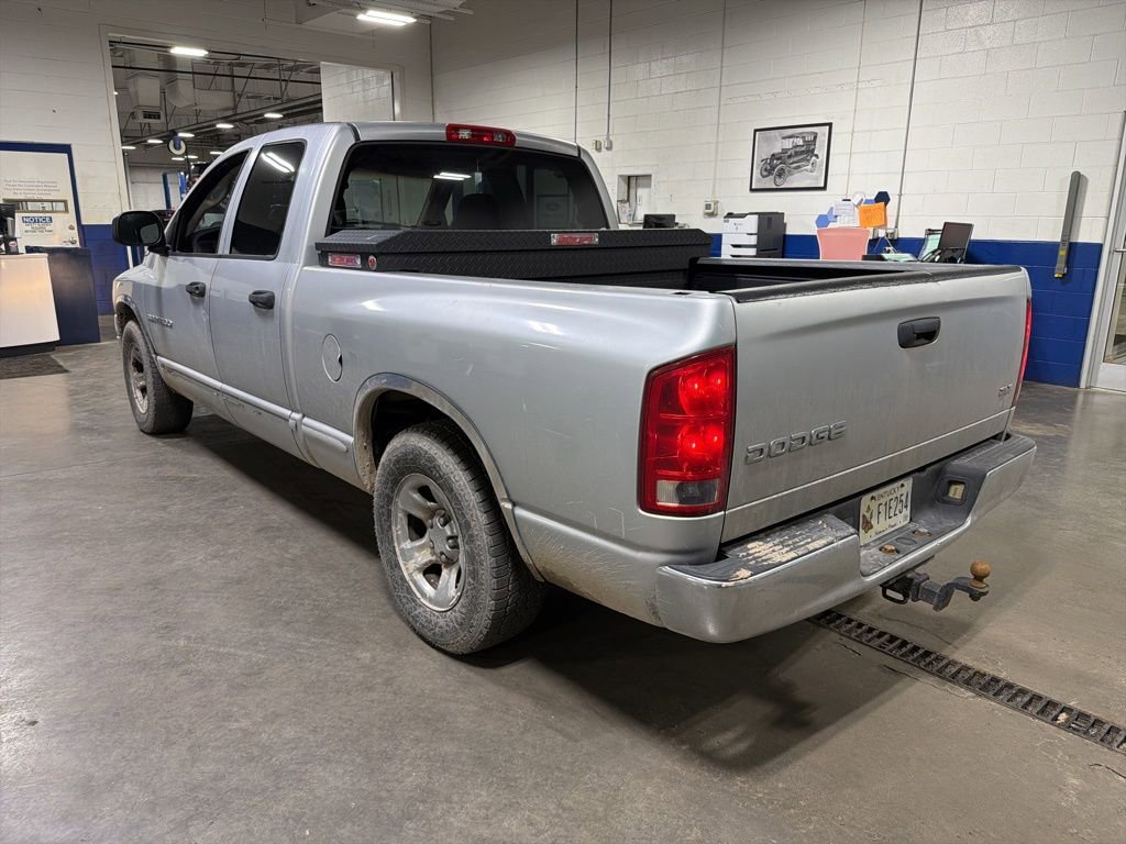 Used 2003 Dodge Ram 1500 Truck 2WD Quad Cab image 4
