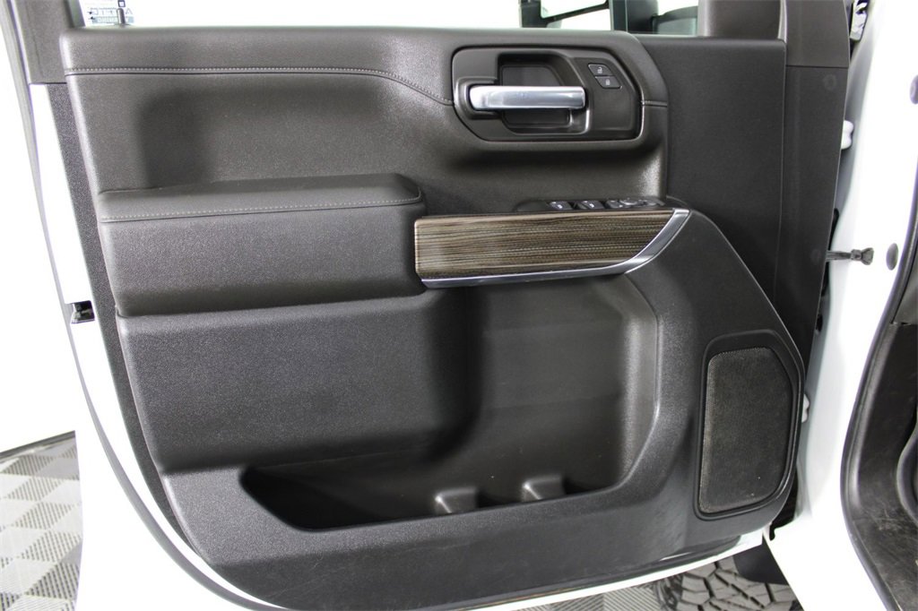 Used 2021 Chevrolet Silverado 2500 LT w/ Fleet Comfort Package image 18