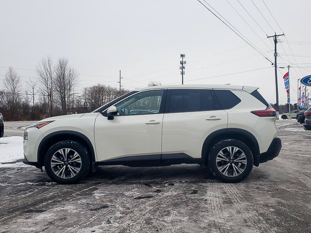 Used 2023 Nissan Rogue SV AWD/4WD image 8
