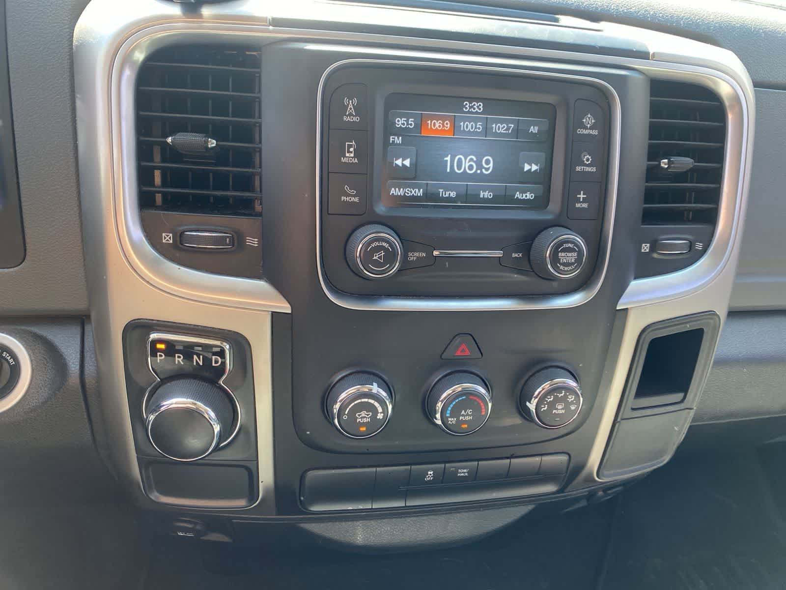 Used 2019 RAM 1500 Classic SLT RWD image 14