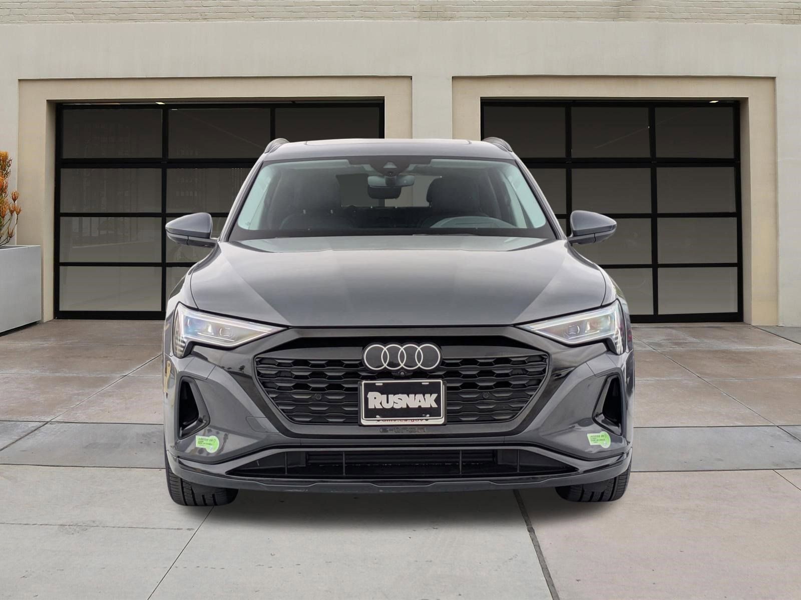 Used 2024 Audi Q8 e-tron Prestige w/ Prestige Package AWD/4WD image 6