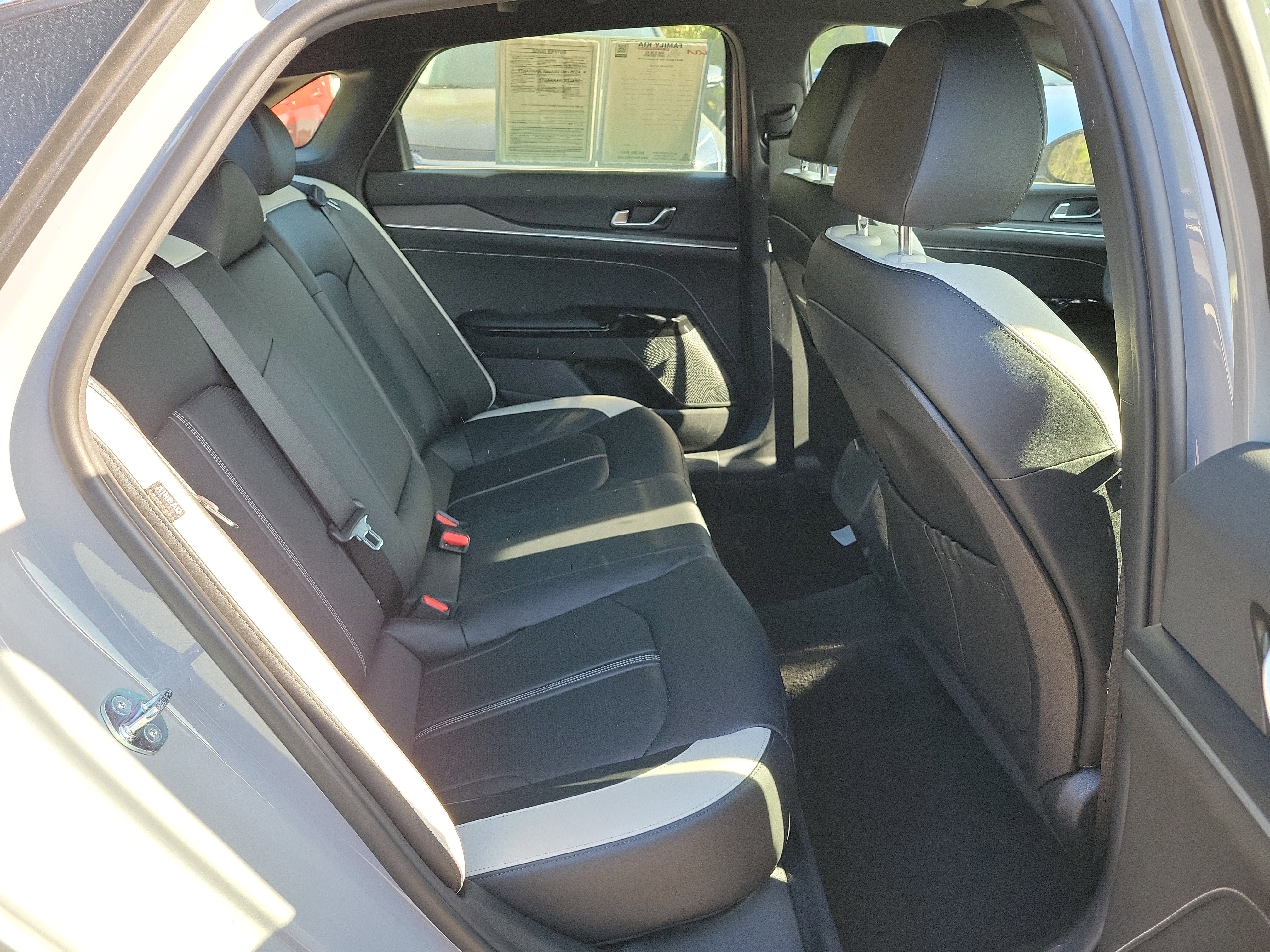 Certified 2025 Kia K5 GT-Line image 12