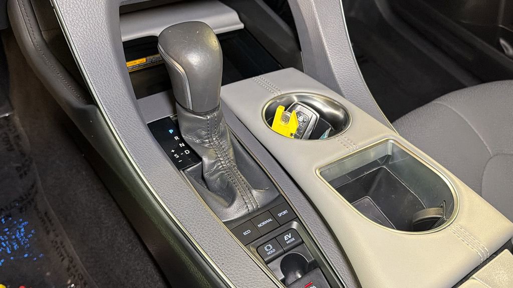 Used 2019 Toyota Avalon Limited w/ Advanced Safety Package image 31