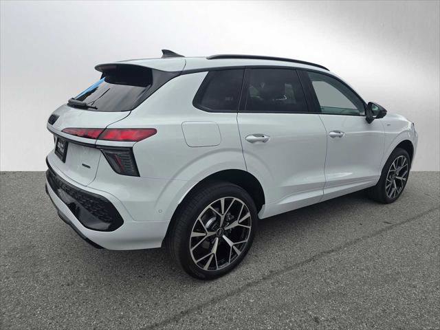 New 2026 Audi Q3 quattro 2.0T image 3