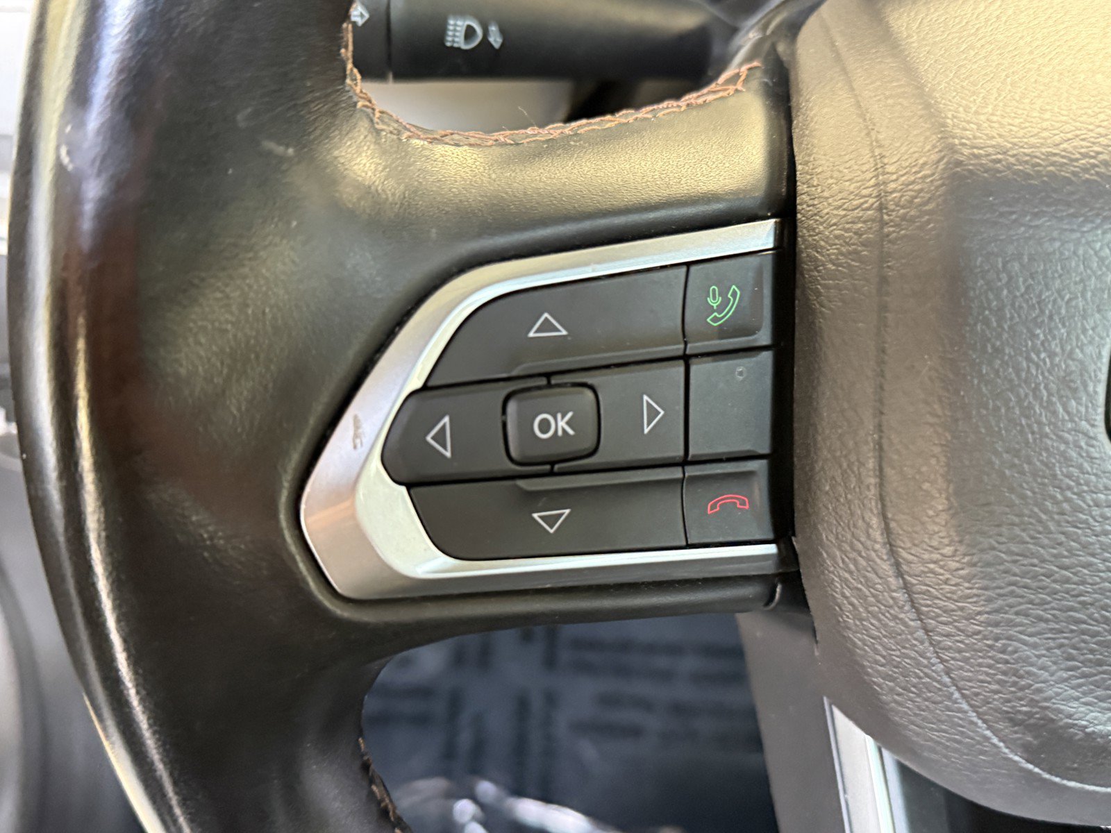Used 2022 Jeep Compass Limited w/ Sun and Sound Group AWD/4WD image 21