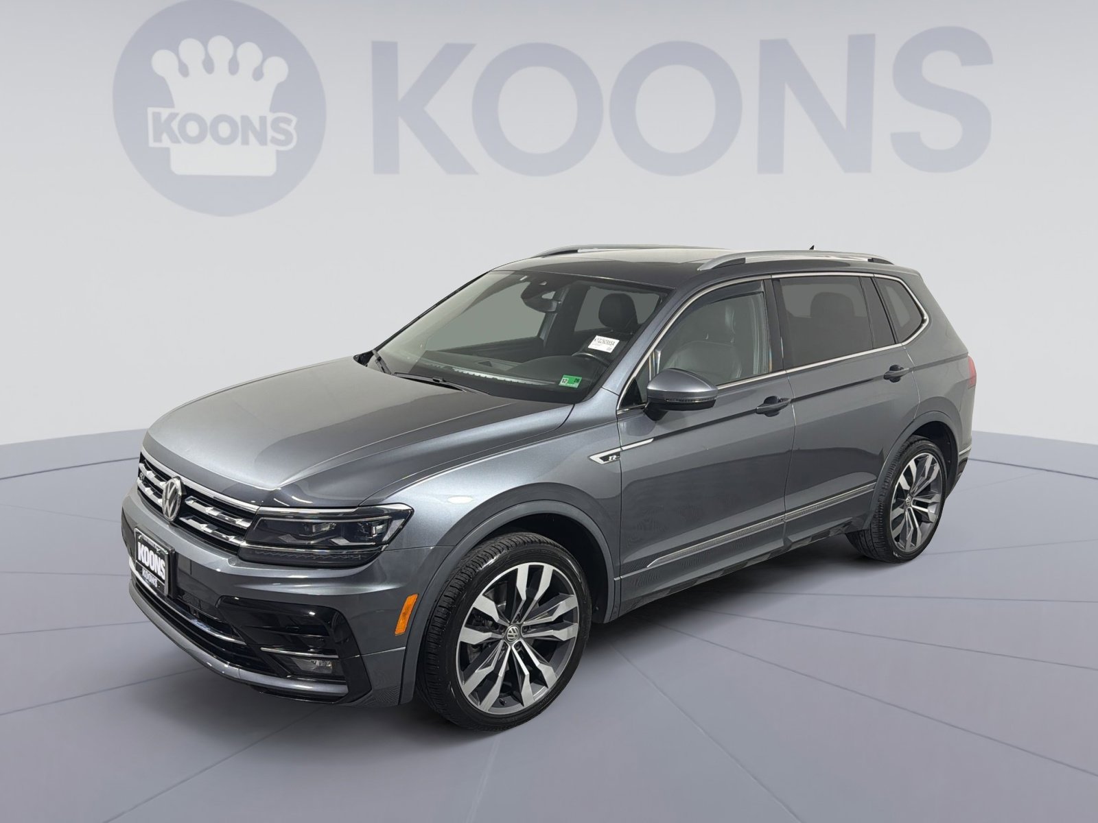 Used 2021 Volkswagen Tiguan SEL Premium R-Line image 1