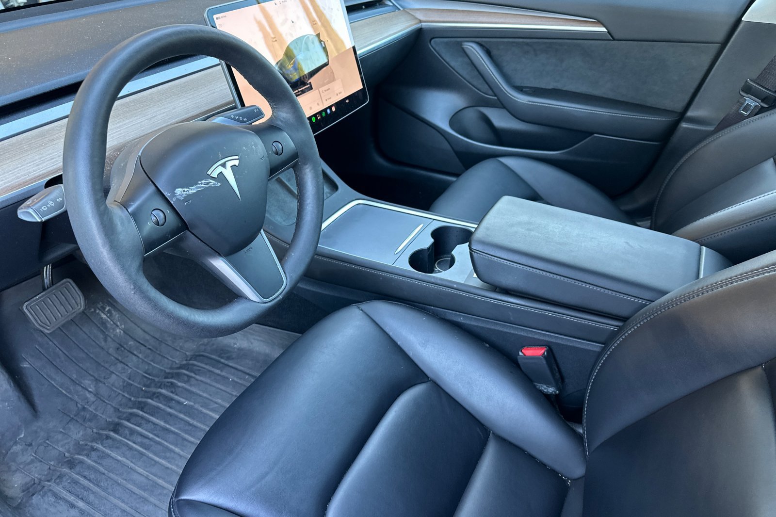 Used 2023 Tesla Model 3 Standard Range RWD image 9