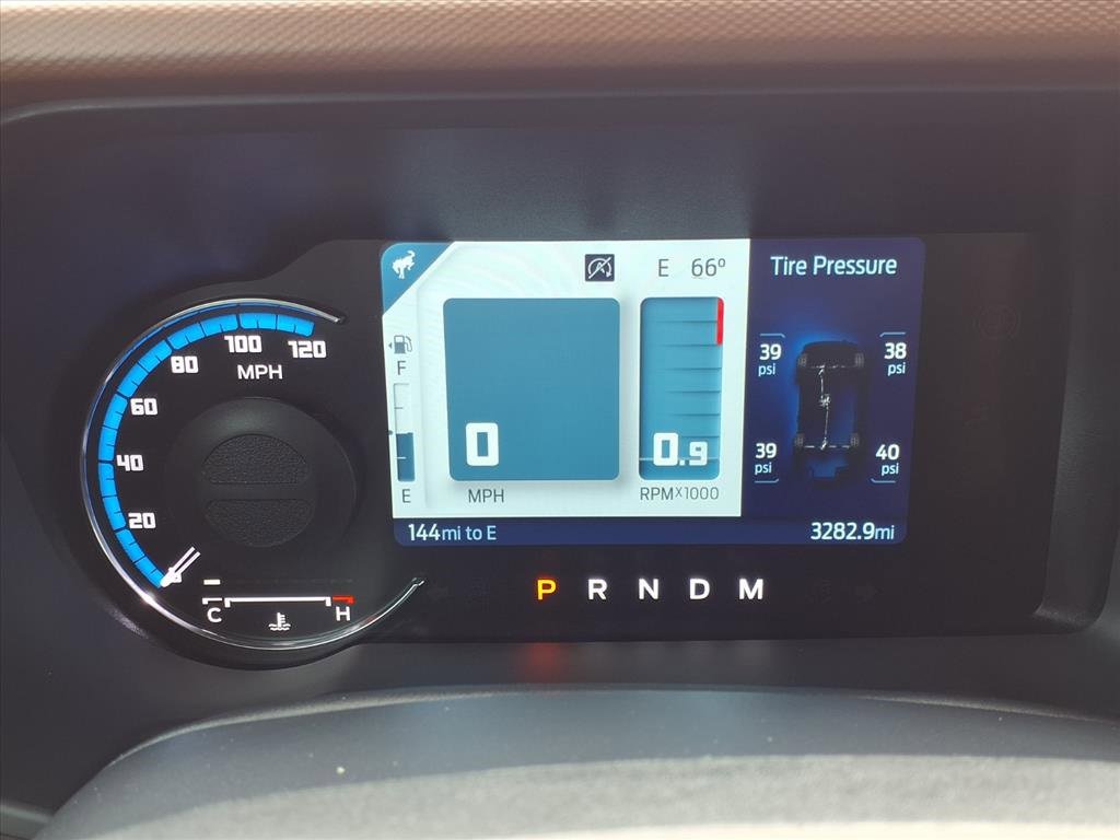 Used 2024 Ford Bronco Outer Banks image 16