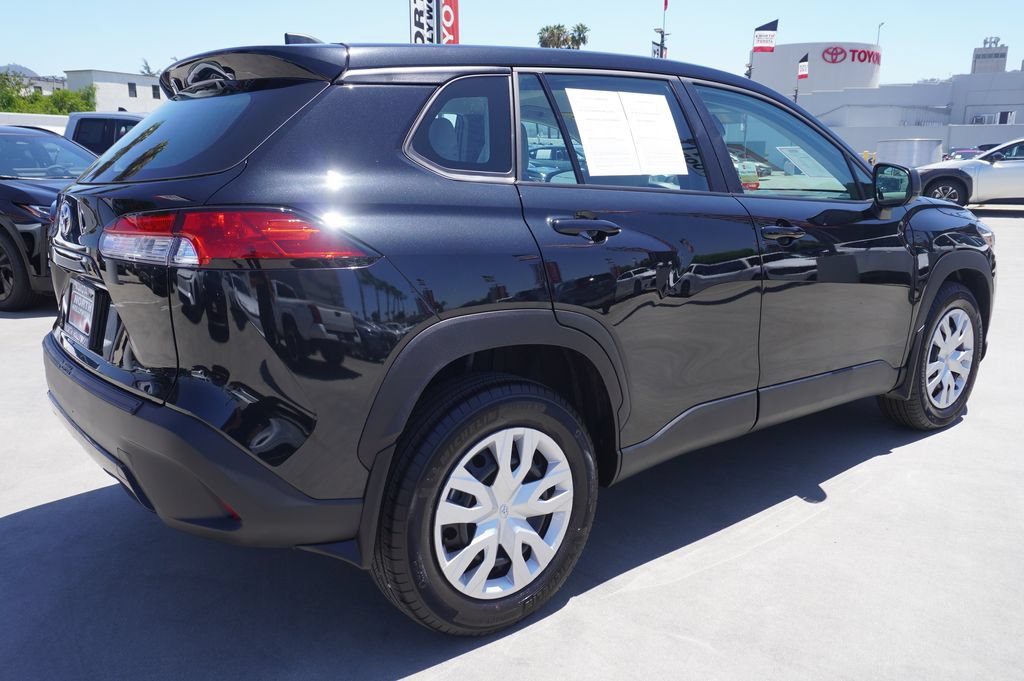 Certified 2023 Toyota Corolla Cross L FWD image 7