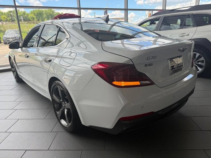 Used 2019 Genesis G70 2.0T Advanced w/ Sport Package AWD/4WD image 4