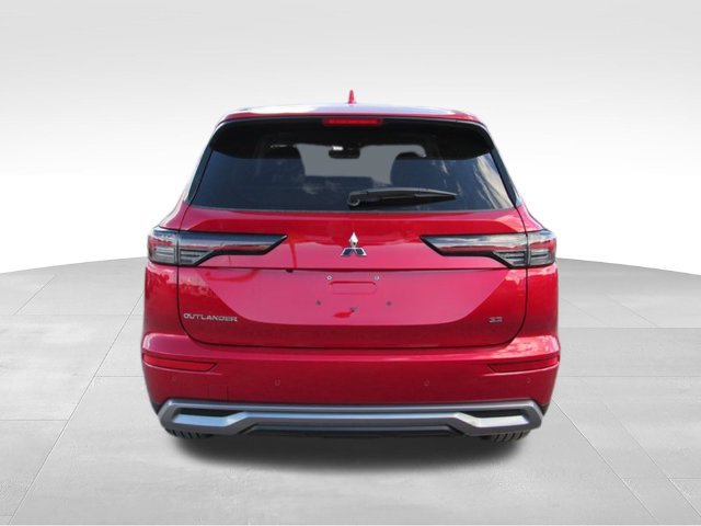 New 2026 Mitsubishi Outlander SE FWD image 4